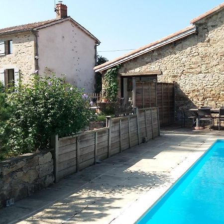 Chambre D'Hotes La Thibaudiere Bressuire Exterior photo